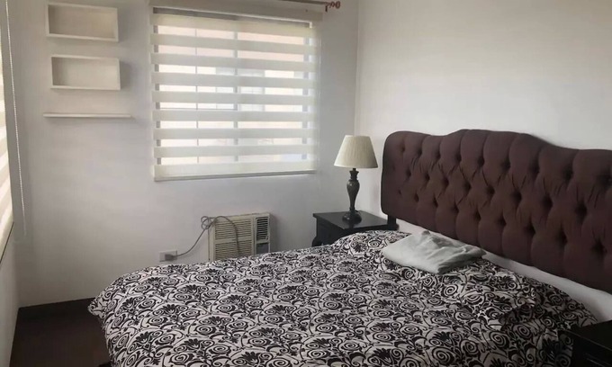 Alabang Condo | 1 Bedroom Fully Furnished Mid-rise Condominium with a City View.