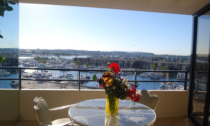 Marina del Rey Condo | 1 bedroom in a 5 star resort at the water in MDR in the famous Silicon Beach