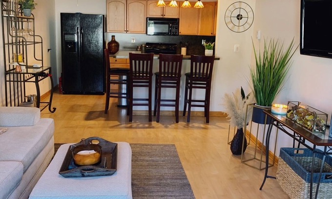 Wall Condo | 1 Block from Beach, Fully Furnished Summer Rental