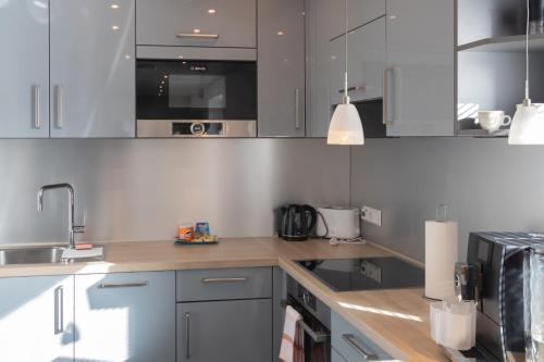 Friedrichshafen Apartment | #1 Ferienwohnung Hochparterre