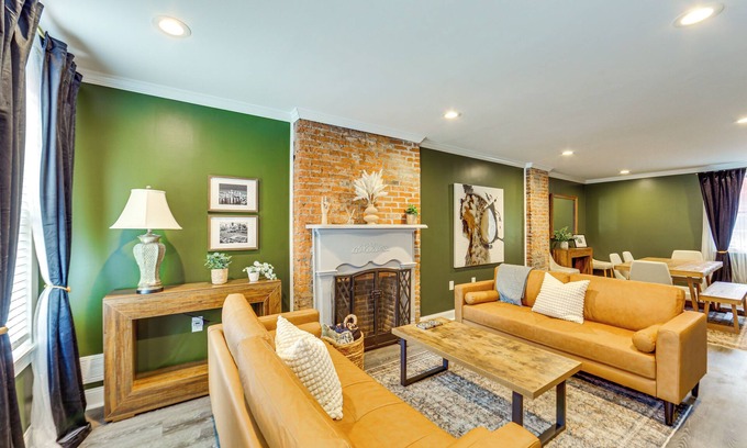 East Allegheny House | 1 Mi to Dtwn: Walkable Gem in Pittsburgh