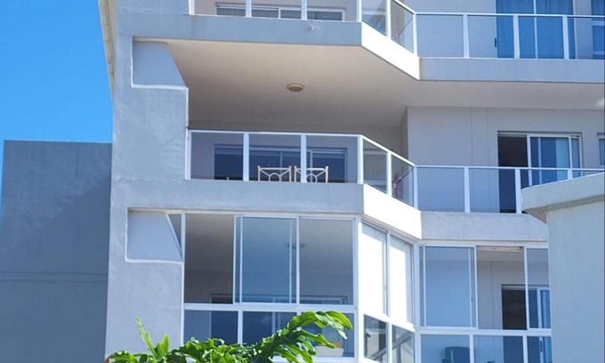 Ramsgate Beach Apartment | 1 St Daniel