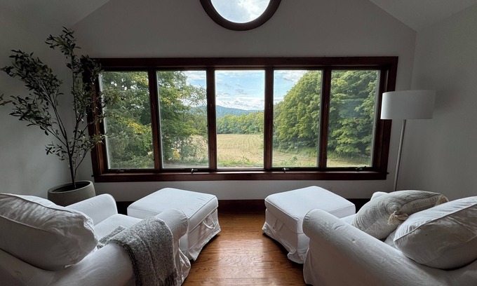 East Chatham House | 10 Acre Country Estate with Pool, Hot Tub & Views!