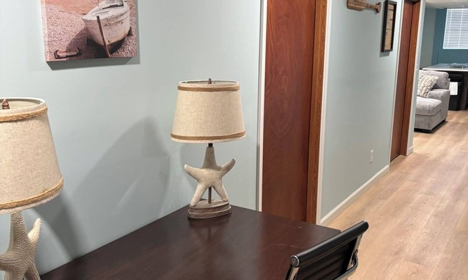 Sandusky Condo | 10 Beds-Sleeps 14-Erie Bluez Suite