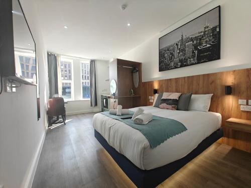 Theatreland Birmingham Apartment | 10 Chic studio Apartments in Birmingham city centre