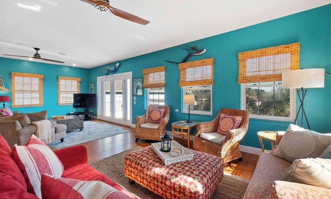 St. Augustine House | ✨ 10% OFF Stay! 4BR near BEACH & Downtown!