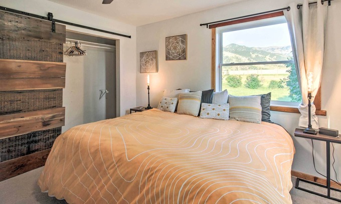 Bozeman House | 100-Year-Old Farmhouse ~ 11 Mi to Bozeman