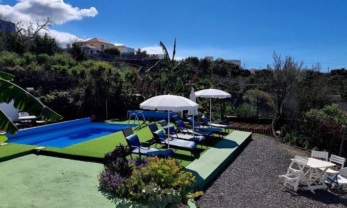 El Paso Cottage | 1014 - Sombrero Pico A