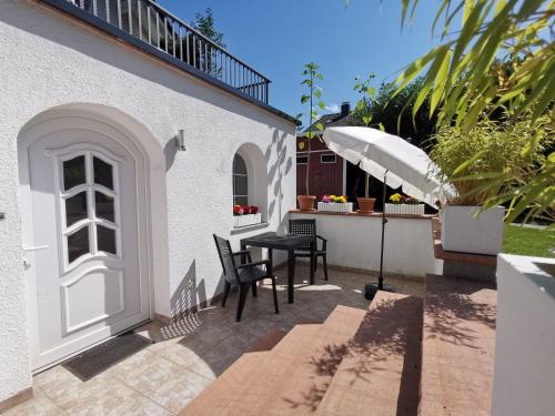 Homberg Apartment | 105 qm Whg mit gehobener Ausstattung in Homberg Ohm