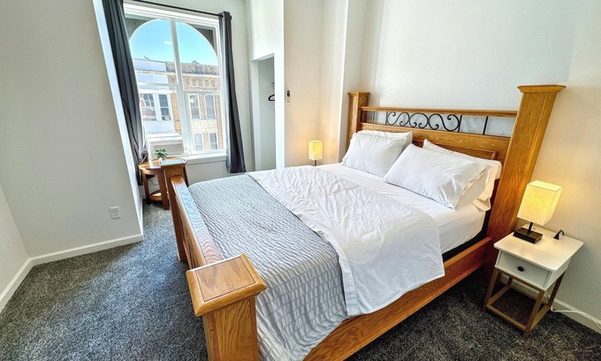 Dubuque Apartment | 1103 #306 Modern Apartment by Farmers Market