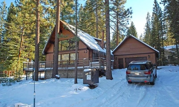 Montgomery Estates Cabin | 1116 Golden Bear 3 Bedroom Cabin by RedAwning