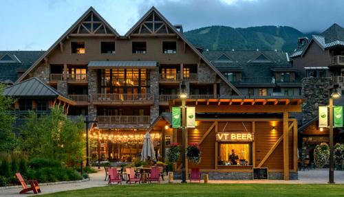 Stowe Area Resort | 1125 Lodge At Spruce Peak Ski In Ski In Ski Out King Studio By Stowe Mountain Rentals