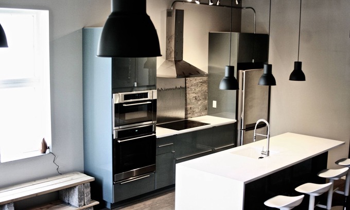 Carberry Apartment | 121 Suite on Main Street