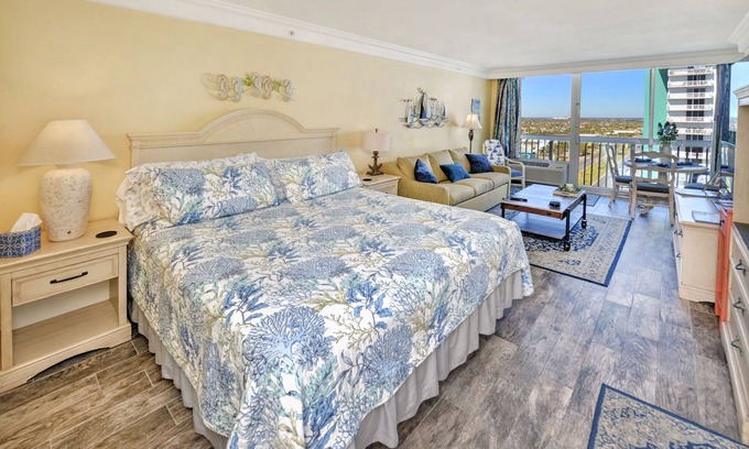 Ortona Park Condo | 1222- Private Balcony - Ocean Views and City Views