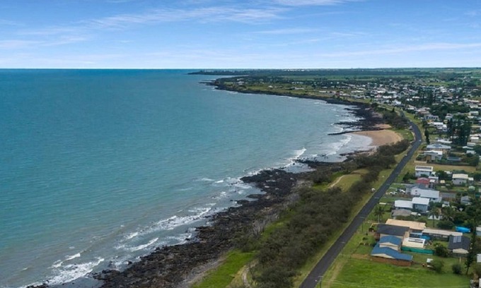 Burnett Heads House | 129 Sea Esplanade Burnett Heads