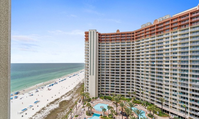 Panama City Beach Resort | 1328 Pool & Beach views, w/2 parking passes, lagoon-style pool sleeps up to 10
