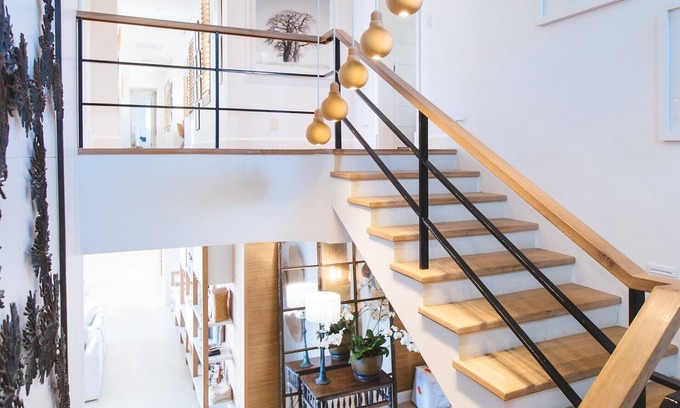 Euston Apartment | (135/1) Comfort 4 Bedroom House in Euston