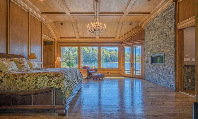 Highland House | 13k Sq Ft Family Compound Around Pvt 37-Acre Lake - 164 Acre Retreat