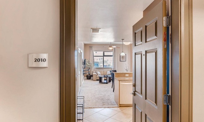 Downtown Las Vegas Condo | 150 North Las Vegas Blvd 2010