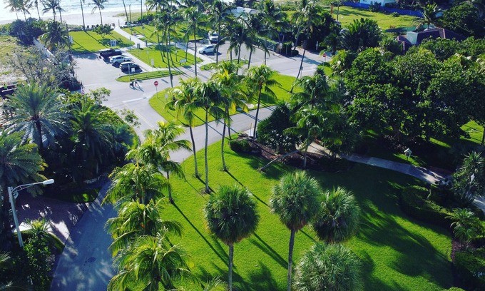 Lauderdale Beach House | 150 Steps to the Ocean! Salt water pool!