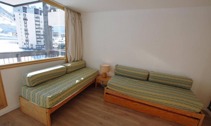 Le Lavachet Apartment | 150m from ski lifts, 3rd floor, balcony, tv, ski locker, 24m², Tignes