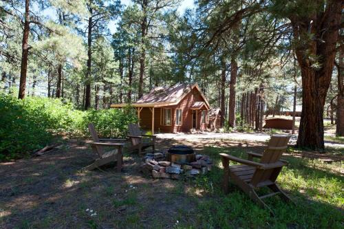Purgatory House | 151 CR 200 1 Bedroom Cabin