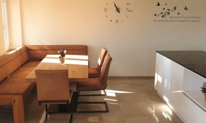 Munchen District Apartment | 160 sqm modern apartment with nature on the doorstep