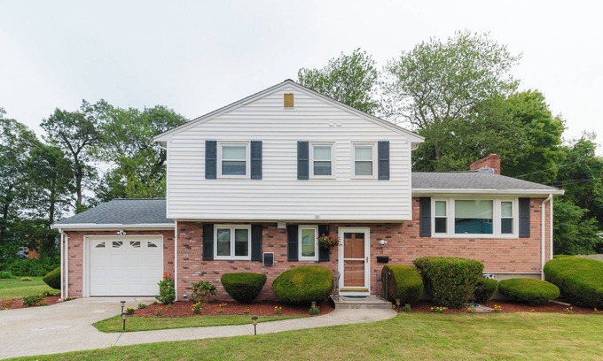 Randolph House | 17 - 4BR Randolph - Cozy Single House