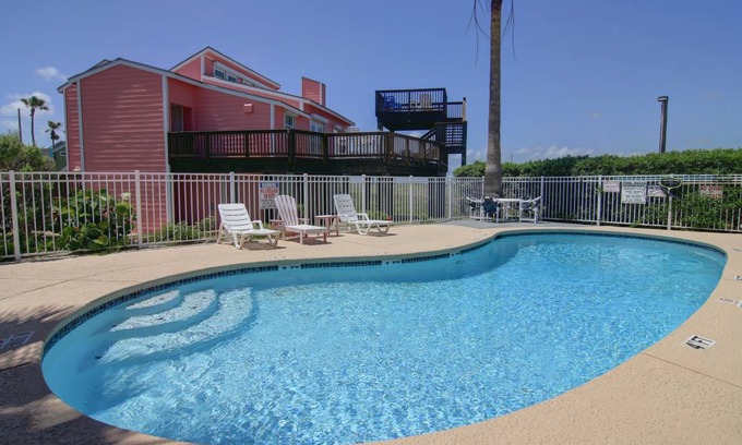 Port Aransas House | 177 m² House ∙ 3 bedrooms ∙ 10 guests