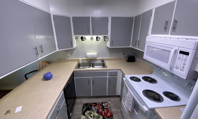 Mountain Creek Condo | 180+ DAYS Private condo only 5 minutes to Downtown Chattanooga!