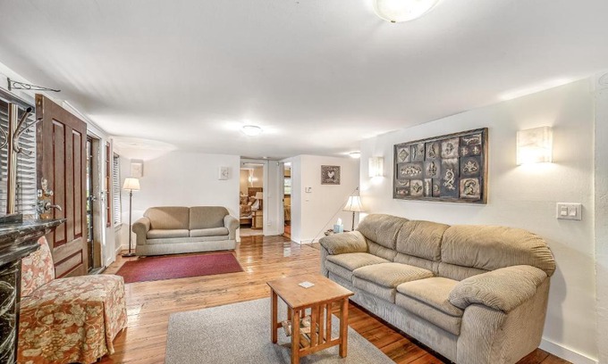 Hammondsport House | 1835 House