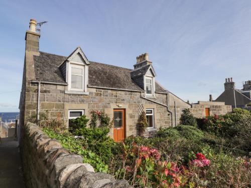 Banff House | 19 Reidhaven Street