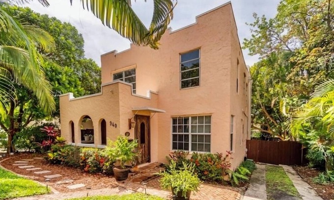 Palm Beach - West Palm Beach Villa | 1925 Spanish Historic Gem! Location! Near downtown, Northwood Village and beach