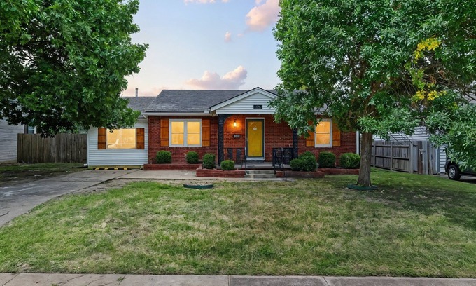 Tulsa House | 1940s Beautiful Remodel | Near Expo Sq/TU/DT