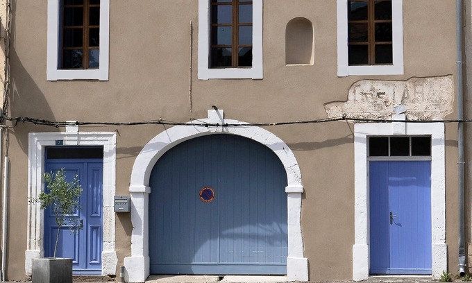 Gabian House | 19th Century Maison de vigneron with private pool