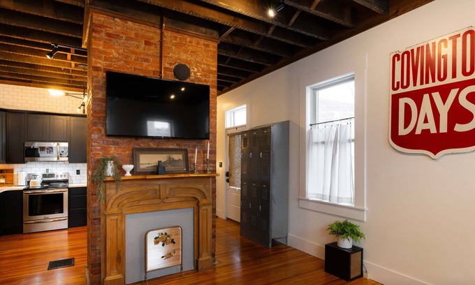 Covington House | 1BR Downtown, Close to Cincinnati Stadiums & Bars