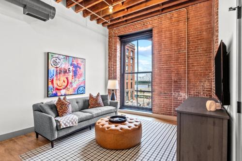 Downtown St. Louis Apartment | 1BR DWTN Loft-Parking-WD-G209