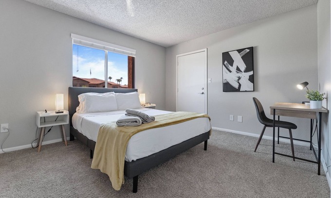 Mesa Apartment | 1BR - Pool - Gym - 1 Mi To Banner Hospital