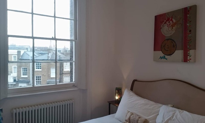 Warwick Apartment | 1br - Sleeps 4 - Central London - ws 99-100