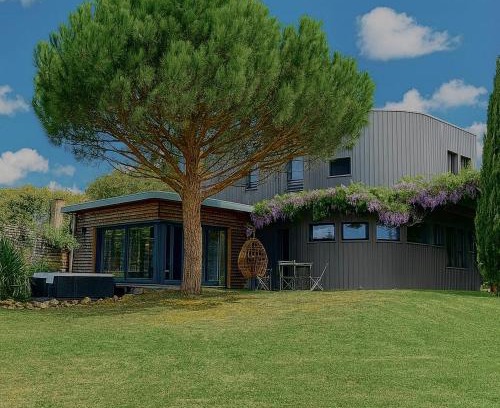 Mainneville Villa | 1h10 de Paris, maison de campagne avec piscine chauffée et Jacuzzi