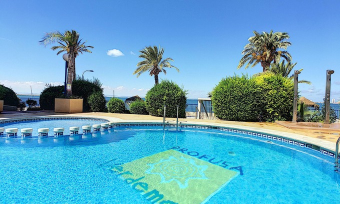 Playa Honda Apartment | 1st floor apartment, front line complex, sea view