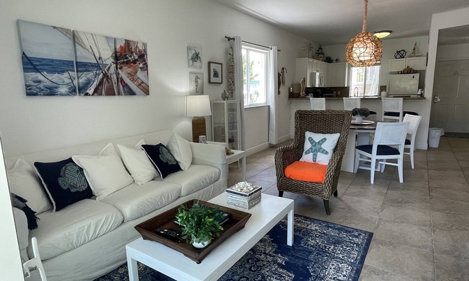 Alice Town Condo | 2 bed-2 baths first floor, sleeps 6