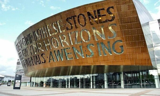 Riverside Apartment | 2 Bed Flat near Stadium