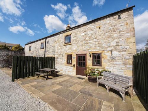 Ashford-in-the-Water House | 2 Bed in Ashford in the Water PK502