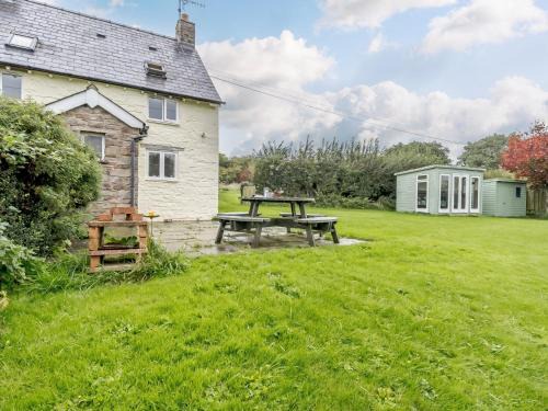 Llandefalle House | 2 Bed in Brecon 51153