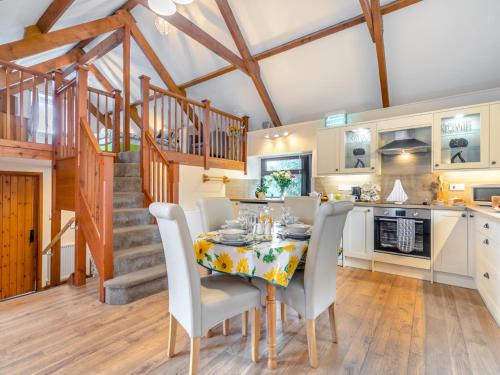 Beaworthy House | 2 Bed in Launceston TILLI