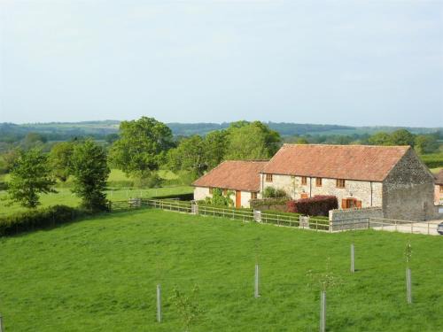 Sherborne House | 2 Bed in Sherborne CHURT