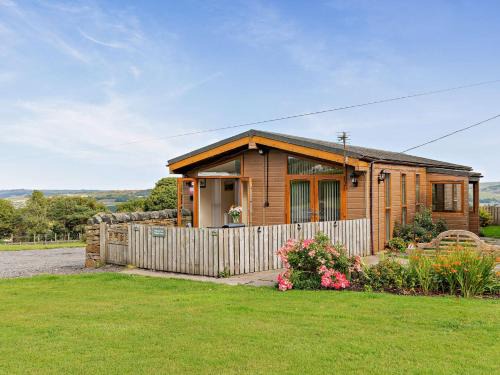 Sowerby Bridge House | 2 Bed in Sowerby Bridge 90887