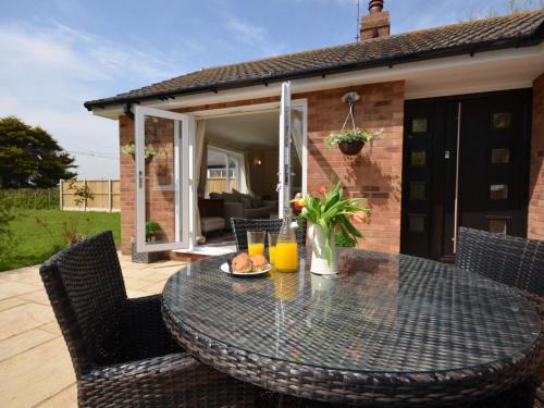 Anderby Creek House | 2 Bed in Sutton On Sea 42804