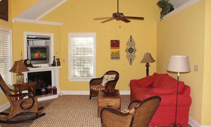 Iuka House | 2 Bedroom/2 Bath Cottage @ Pickwick Pines Resort